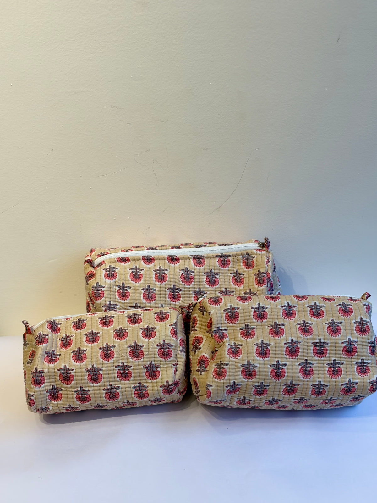 Beige Set of 3 pouches