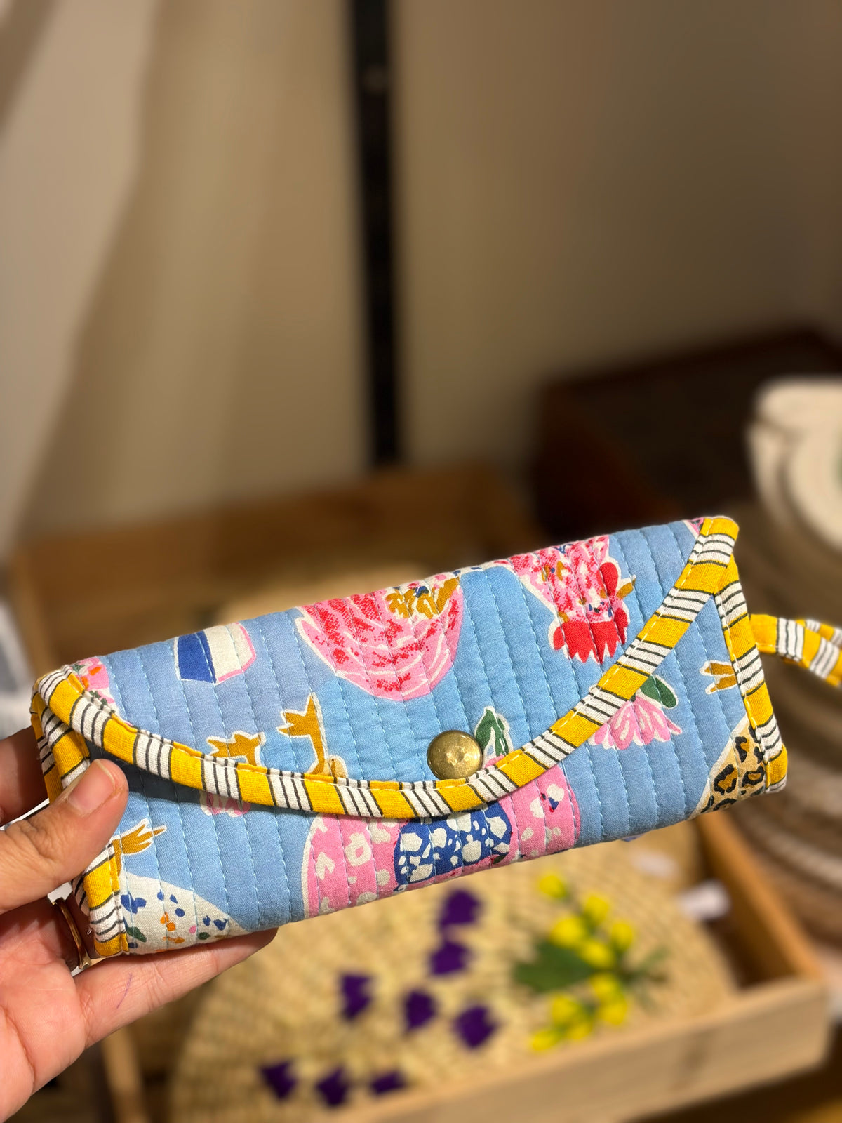 3 fold pouch, Blue Hen