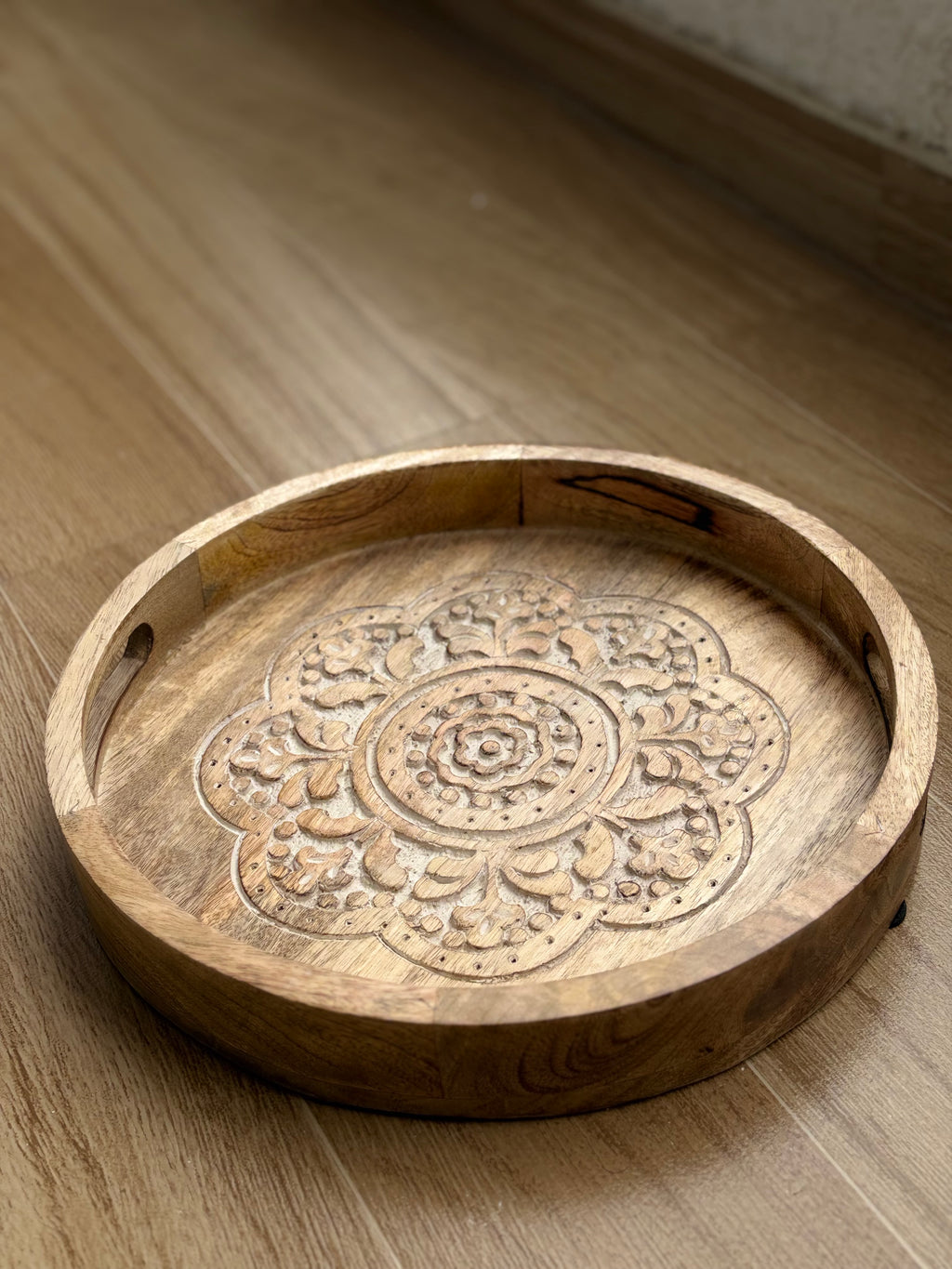 Wooden design tray
