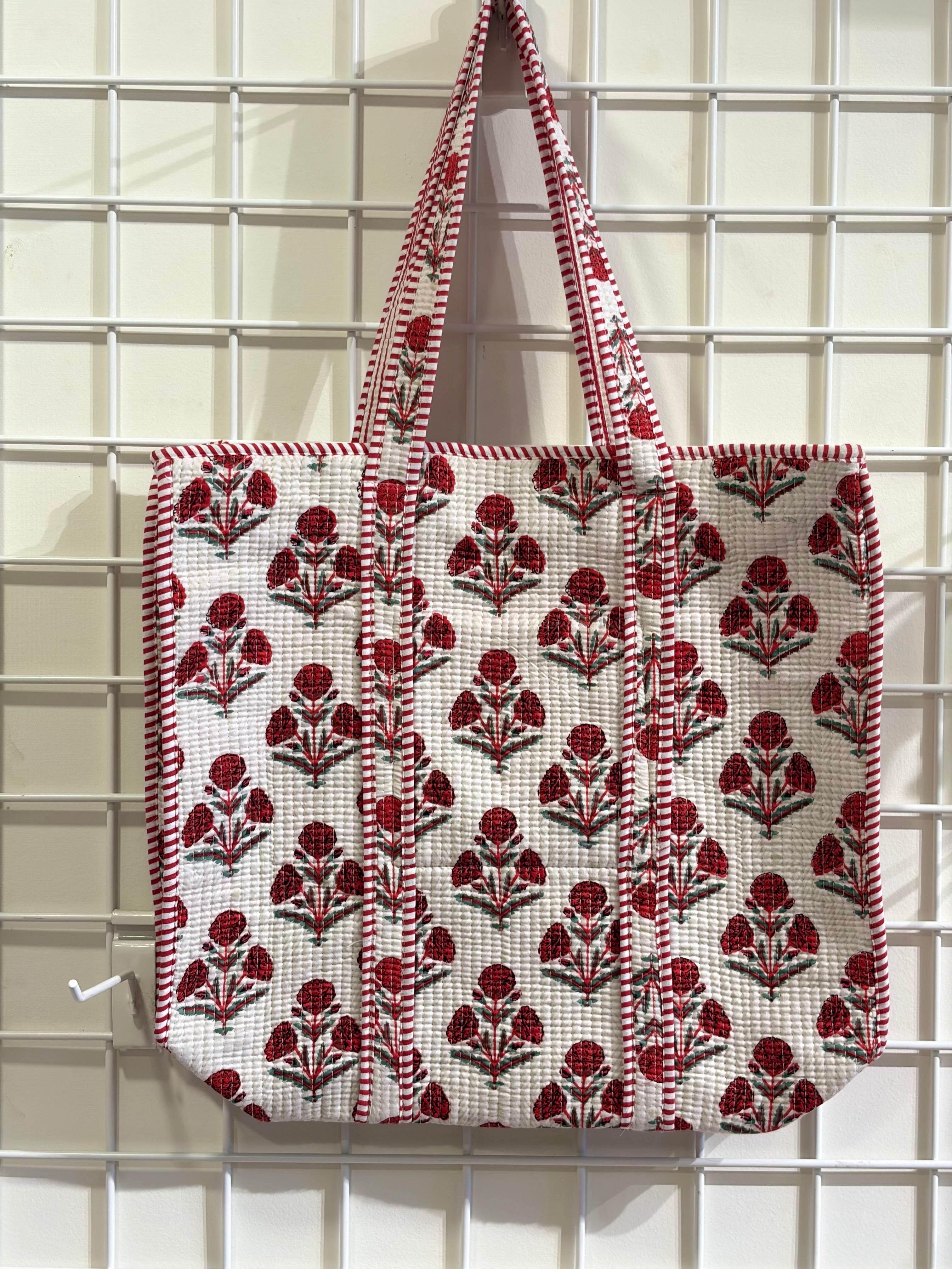 Block print white red flowerTote bag